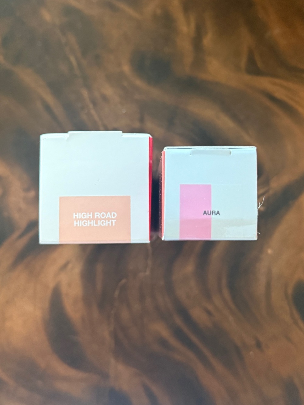 DIBS Beauty GlowTour Duo & - Picture 2 of 3